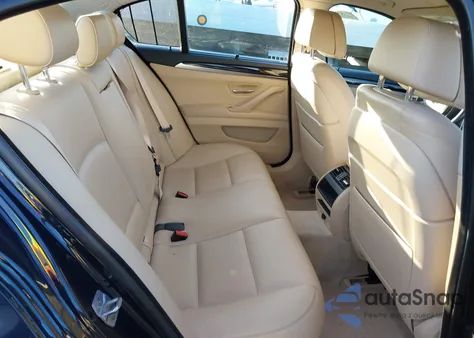 2015 BMW 528I из США, поврежденный, VIN WBA5A5C57FD520279